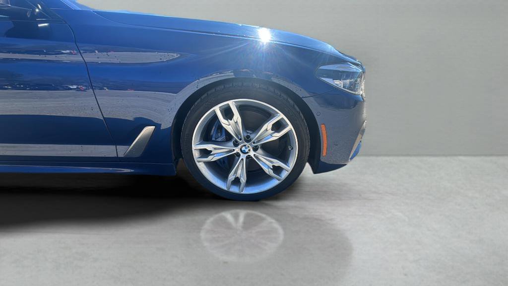 Used 2020 BMW M550i xDrive M550i xDrive image 29