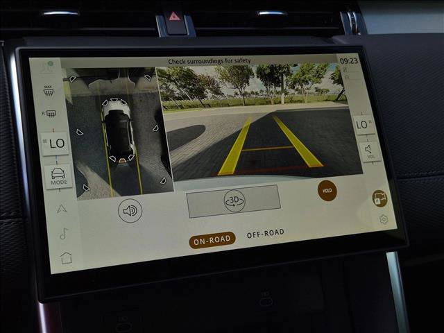 New 2026 Land Rover Discovery Sport Landmark AWD/4WD image 11