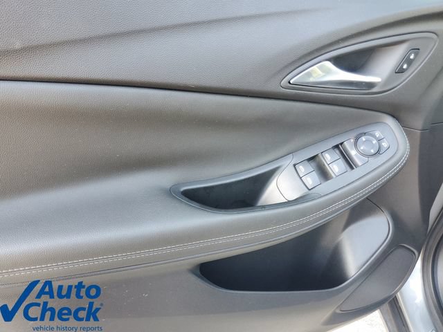Certified 2023 Buick Encore GX Preferred w/ Cold Weather Comfort Package AWD/4WD image 16