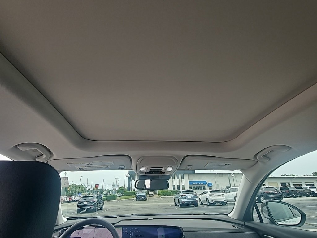 New 2025 Buick Envision Sport Touring image 15