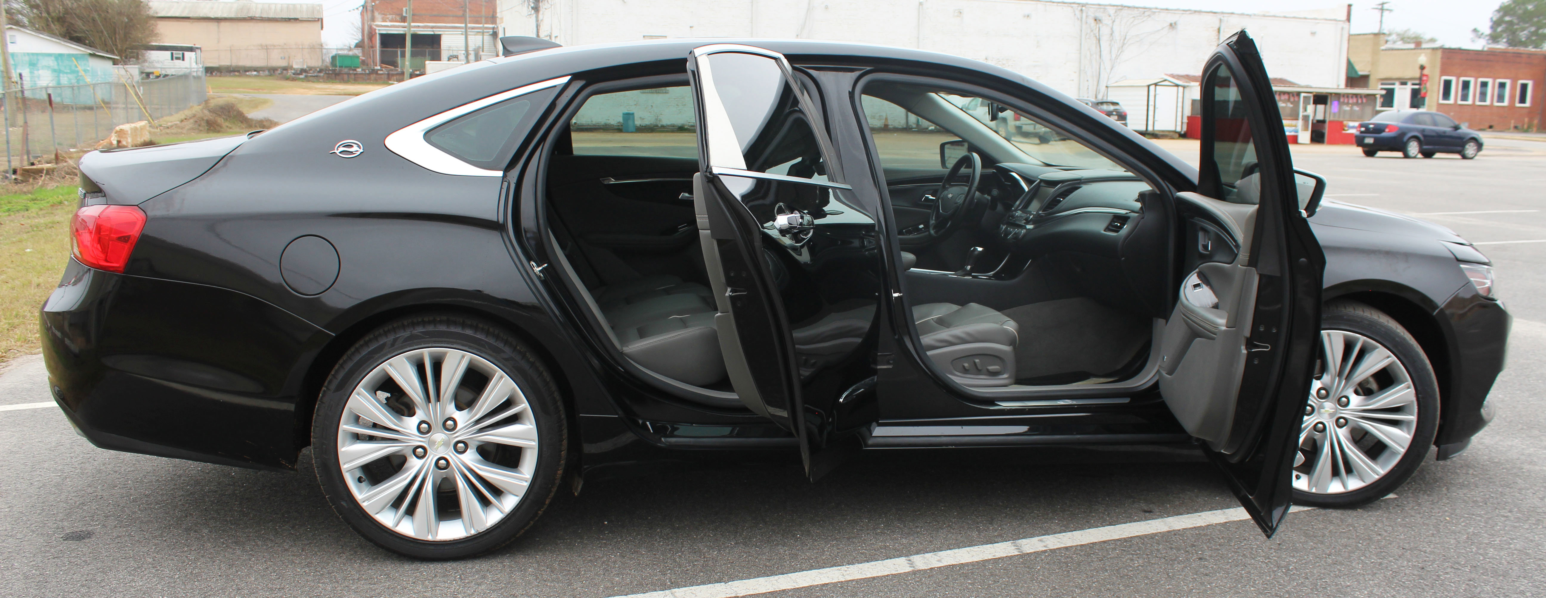 Used 2017 Chevrolet Impala Premier w/ Enhanced Convenience Package image 11