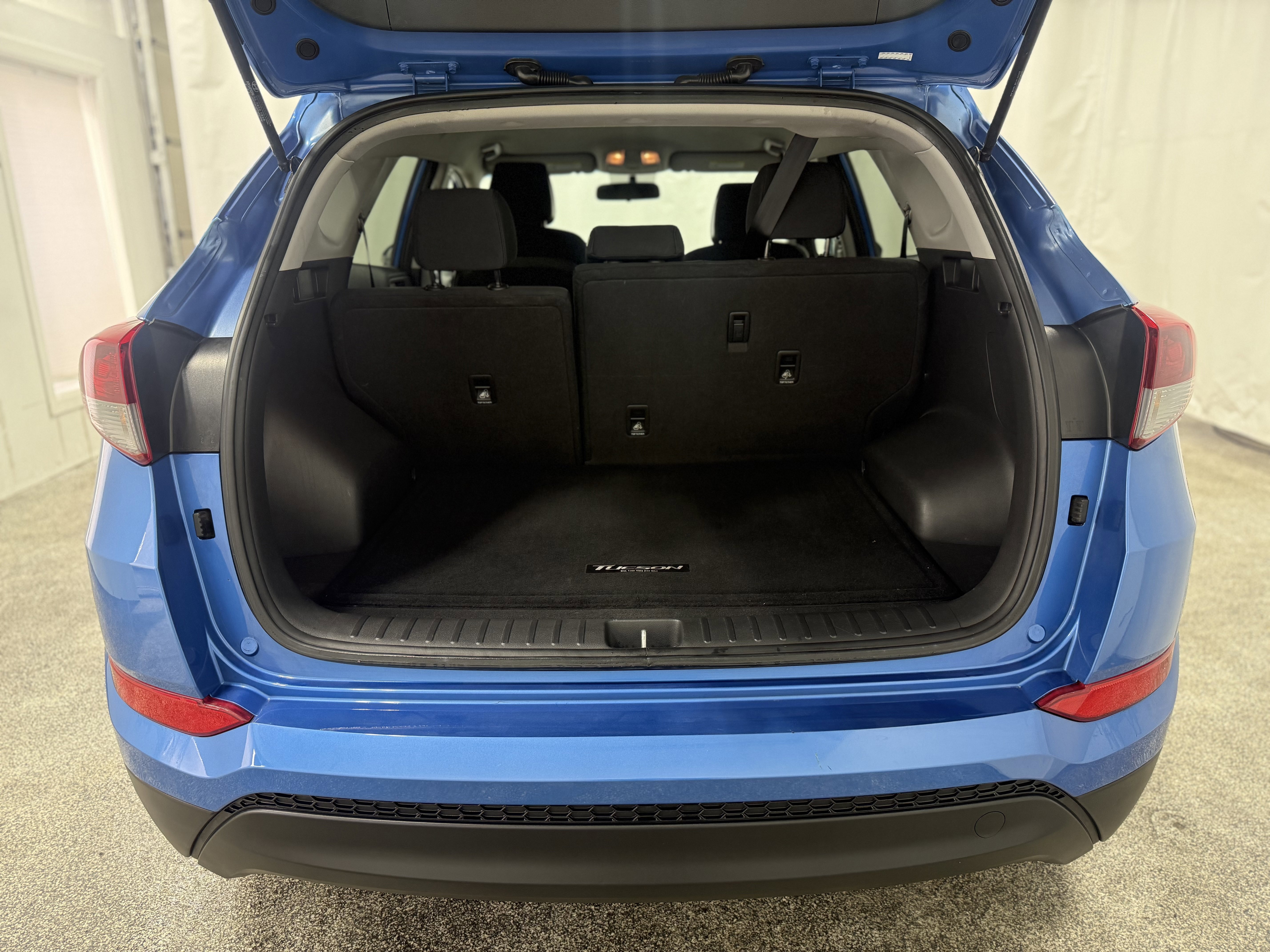 Used 2017 Hyundai Tucson SE image 9