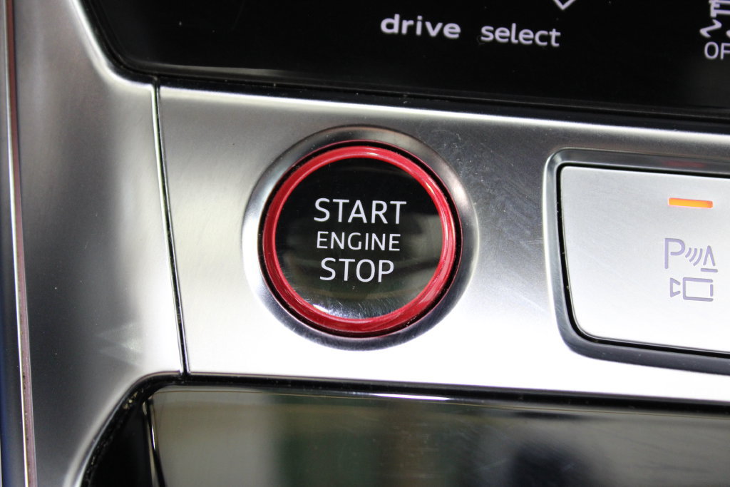 Used 2023 Audi RS 7 Sportback AWD/4WD image 12