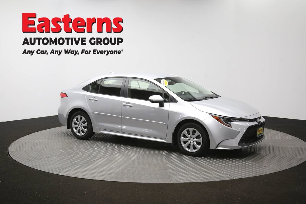 Used 2022 Toyota Corolla LE FWD image 46