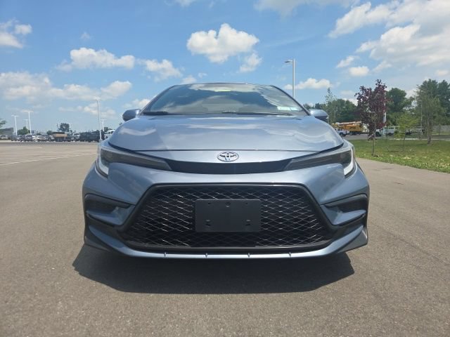 Used 2024 Toyota Corolla SE FWD image 3