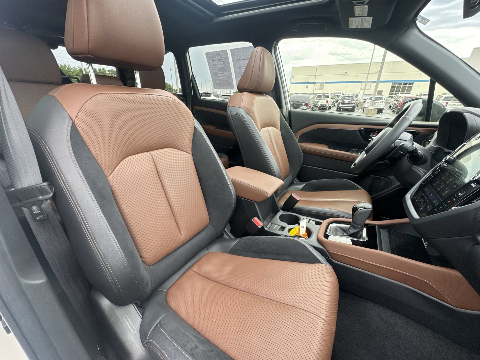 Used 2025 Subaru Forester Touring w/ Popular Package - Touring AWD/4WD image 25