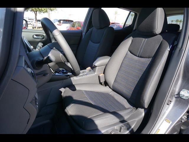 Used 2023 Nissan Leaf SV Plus image 13