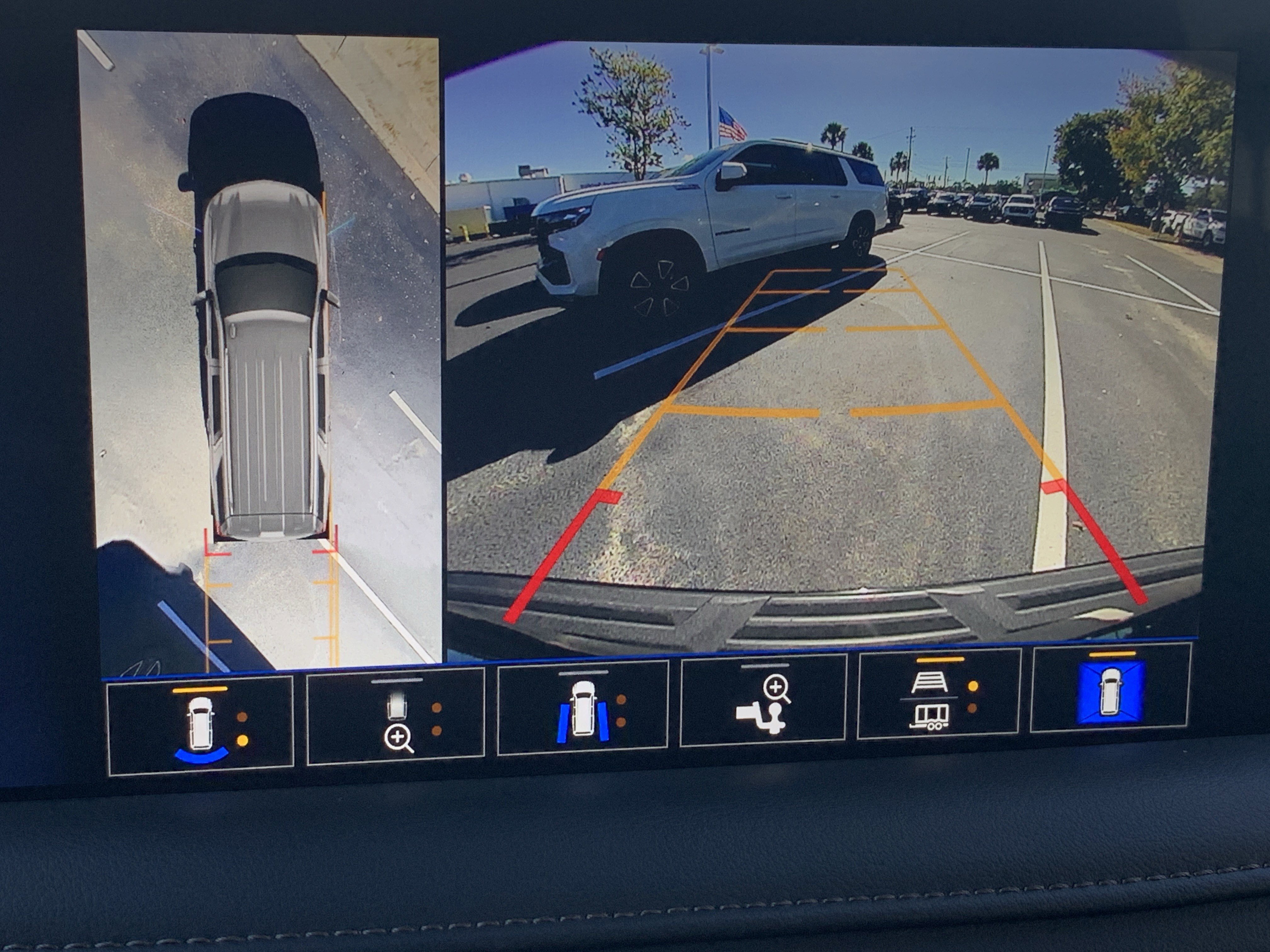 Used 2024 Chevrolet Suburban High Country w/ Max Trailering Package image 24