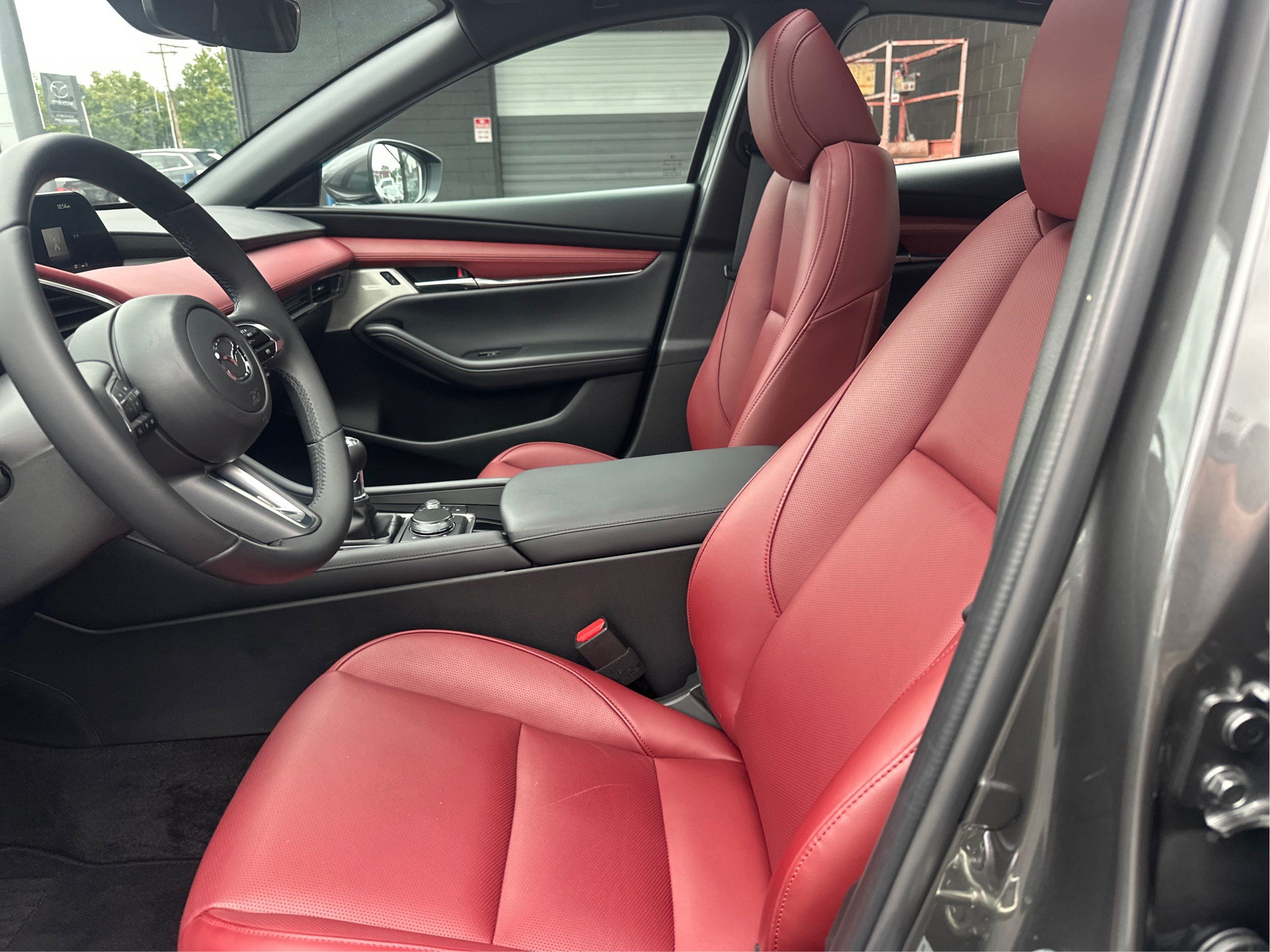 Certified 2026 MAZDA MAZDA3 2.5 S Hatchback w/ Premium Pkg FWD image 9