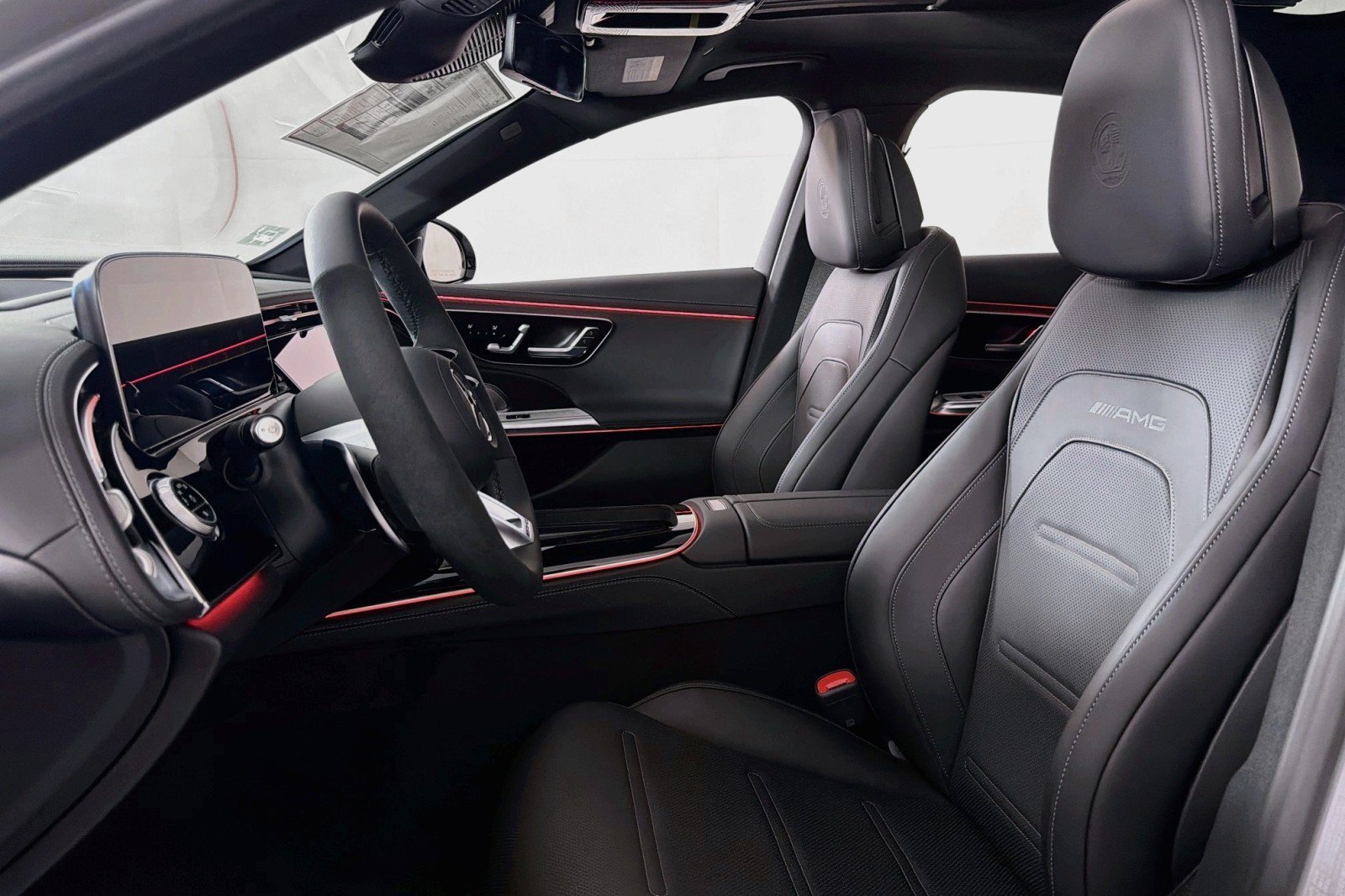 New 2026 Mercedes-Benz E 53 AMG e 4MATIC Sedan image 16