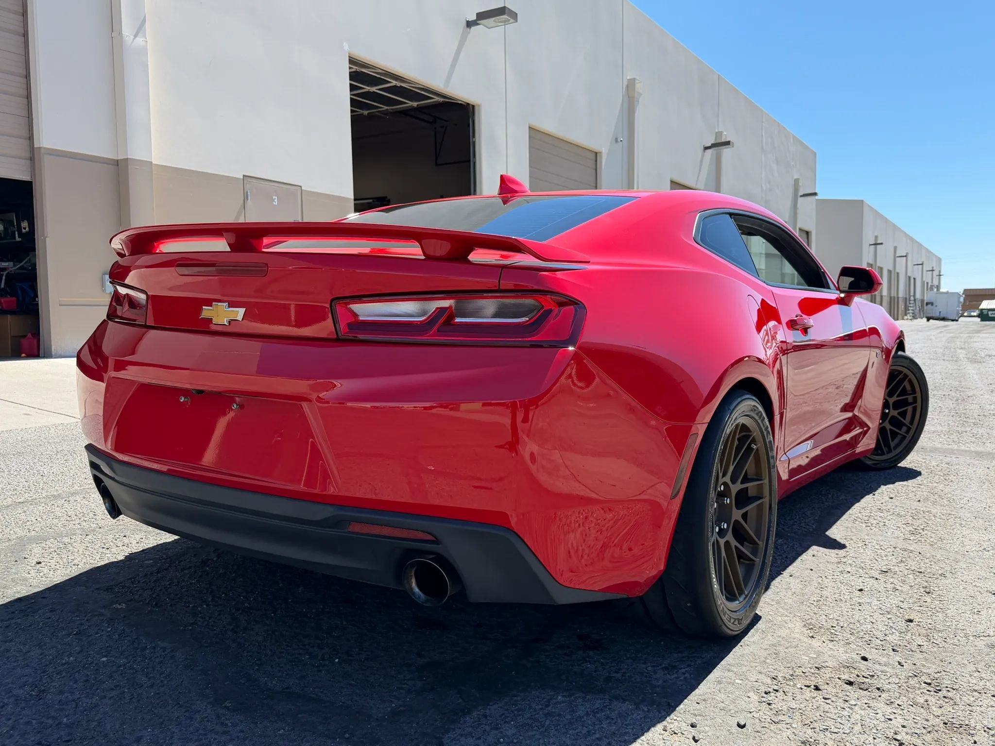 Used 2016 Chevrolet Camaro SS RWD image 2