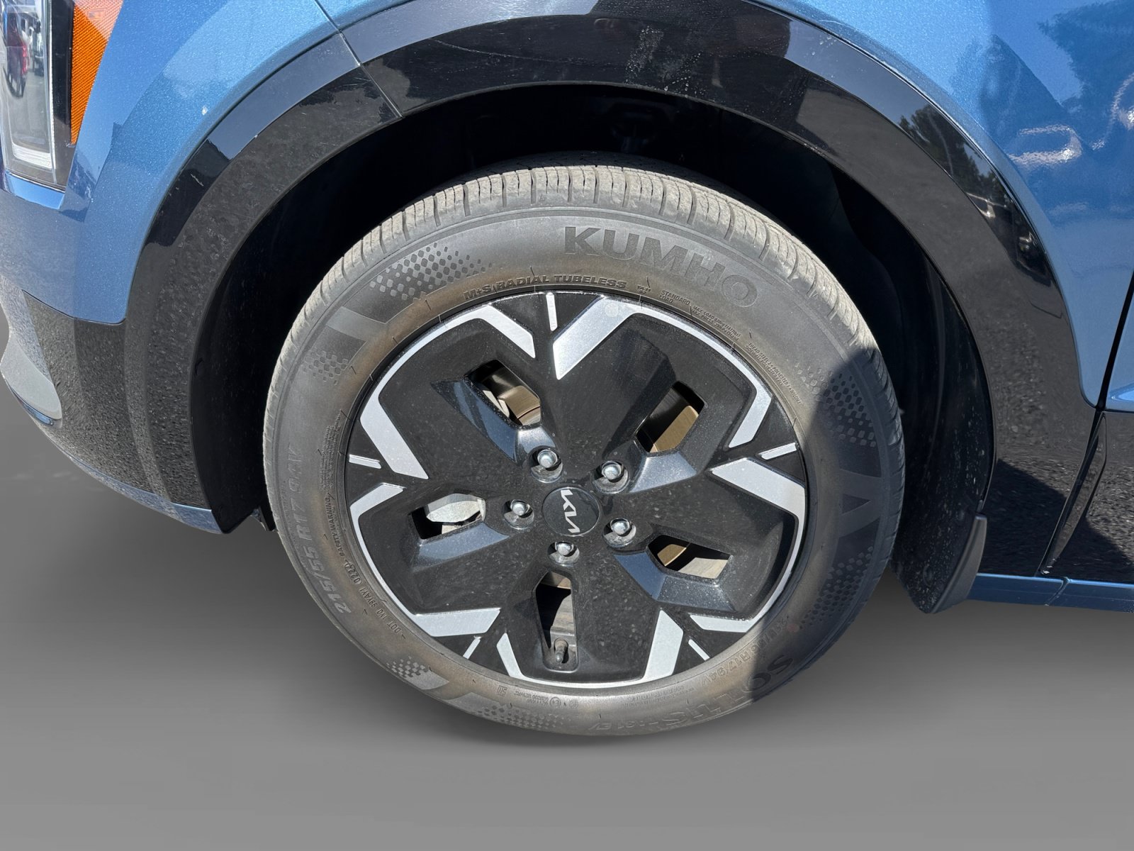Used 2023 Kia Niro Wind FWD image 9