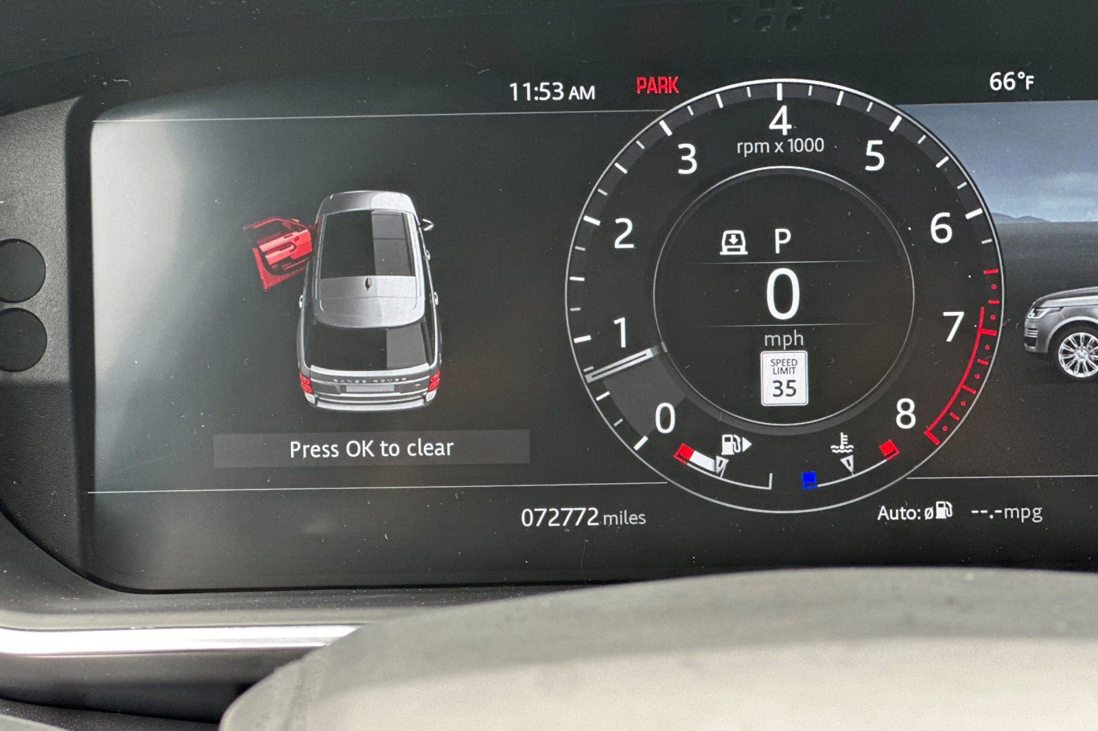 Used 2019 Land Rover Range Rover Supercharged AWD/4WD image 32