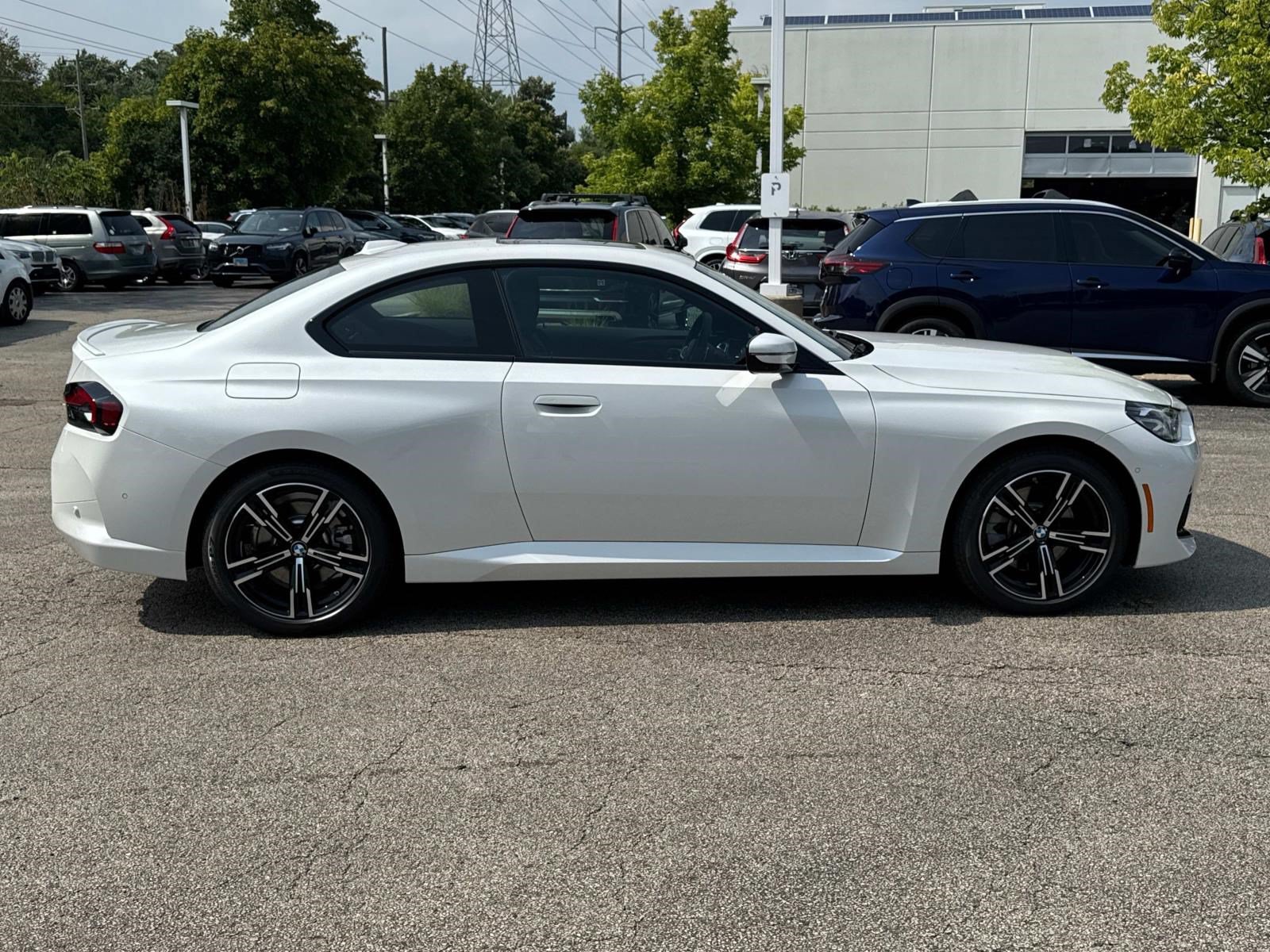 New 2025 BMW 230i xDrive Coupe w/ M Sport Package AWD/4WD image 4