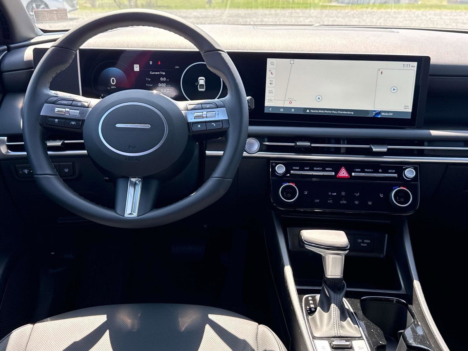 New 2025 Hyundai Santa Cruz XRT image 2