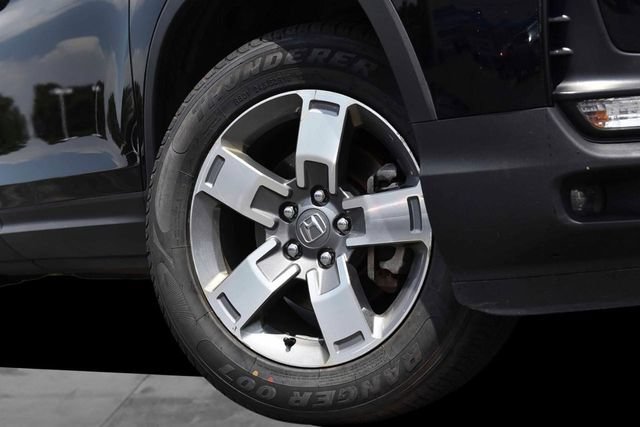 Used 2025 Honda Ridgeline RTL image 3