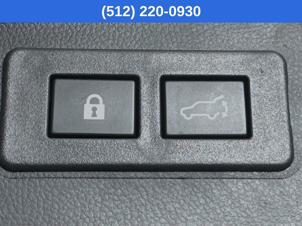 Used 2025 Subaru Outback Premium image 31