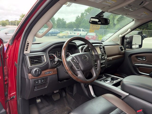 Used 2016 Nissan Titan Platinum Reserve RWD image 25