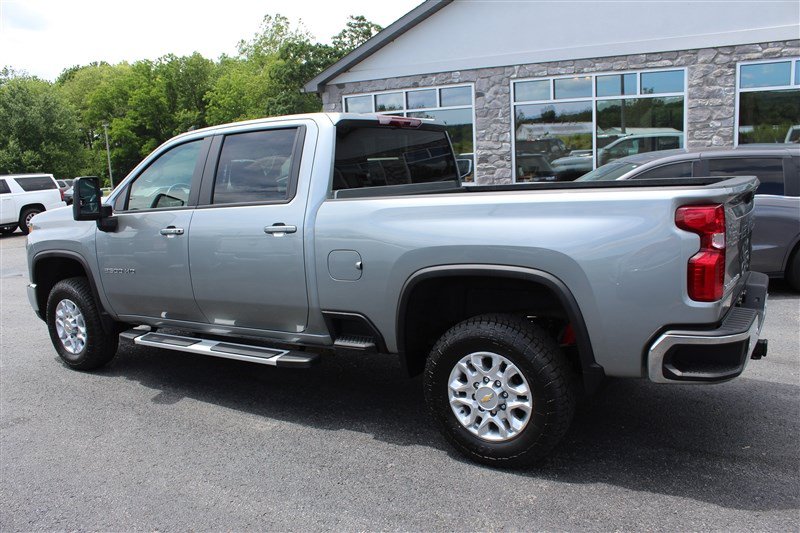 Used 2024 Chevrolet Silverado 2500 LT w/ All Star Edition AWD/4WD image 5