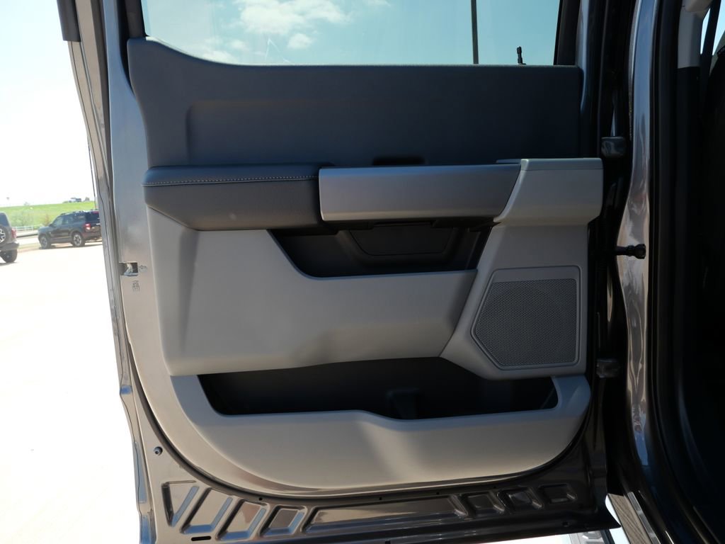 New 2026 Ford F350 XLT AWD/4WD image 14