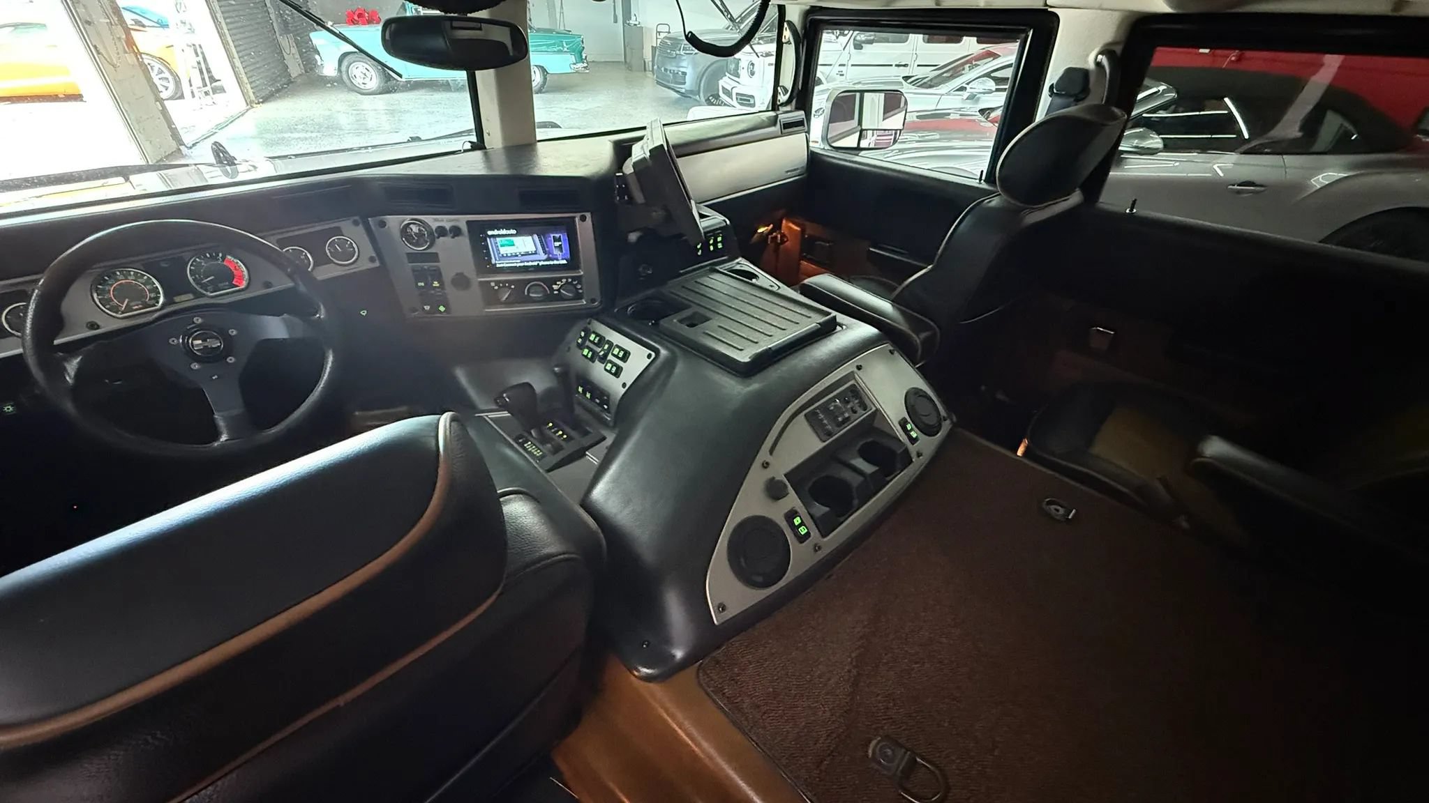 Used 2006 HUMMER H1 4-Door Wagon AWD/4WD image 23