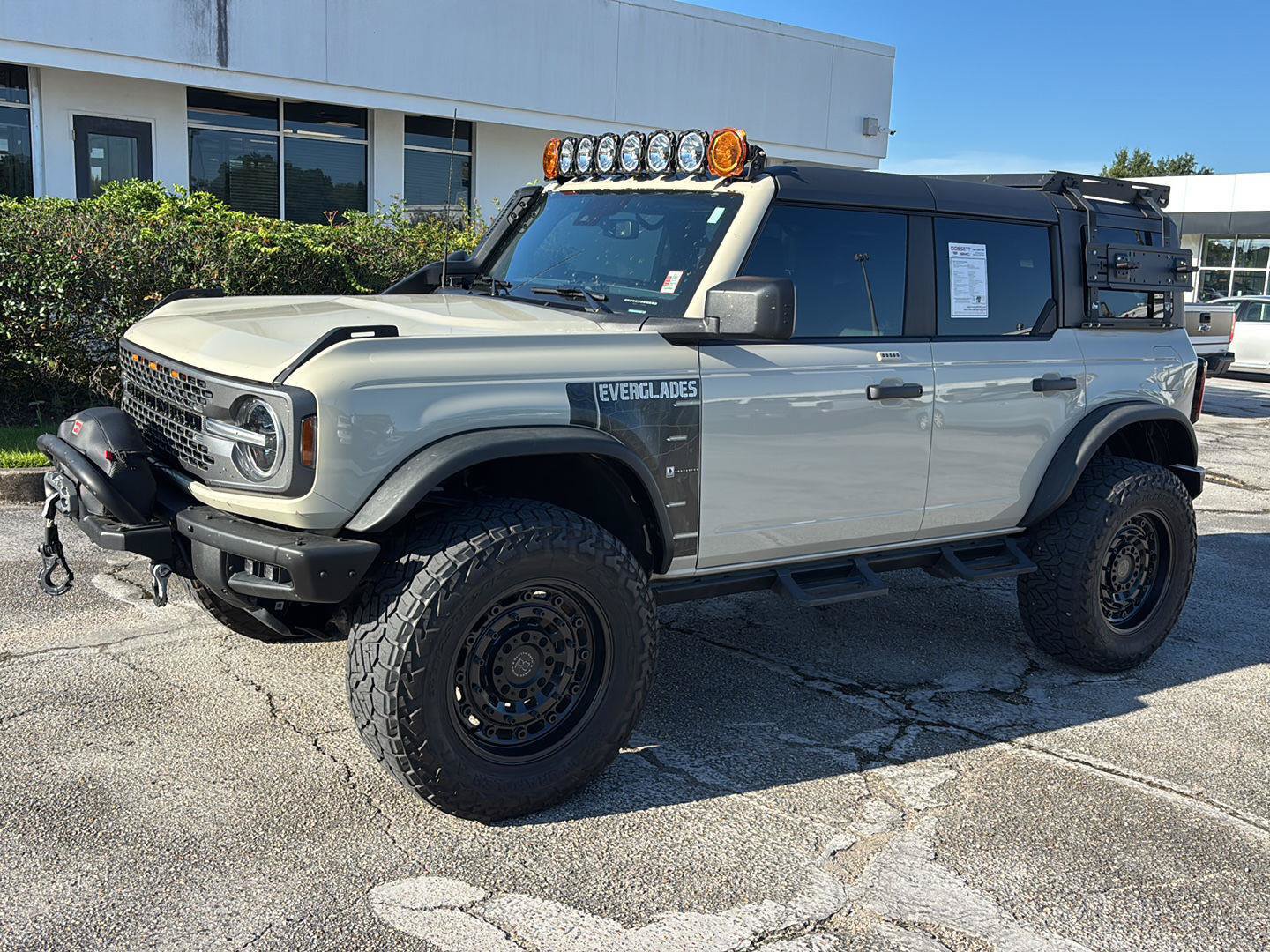Used 2022 Ford Bronco Everglades AWD/4WD image 3