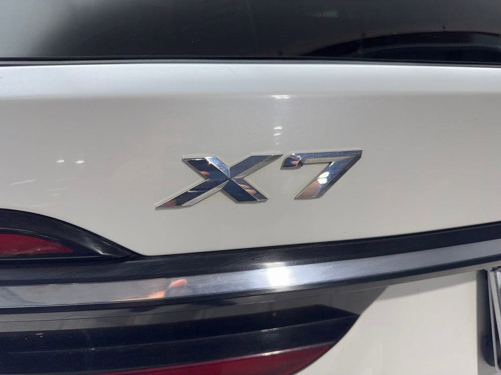 Used 2023 BMW X7 xDrive40i image 24