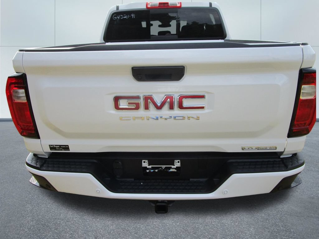 New 2026 GMC Canyon Elevation RWD image 9