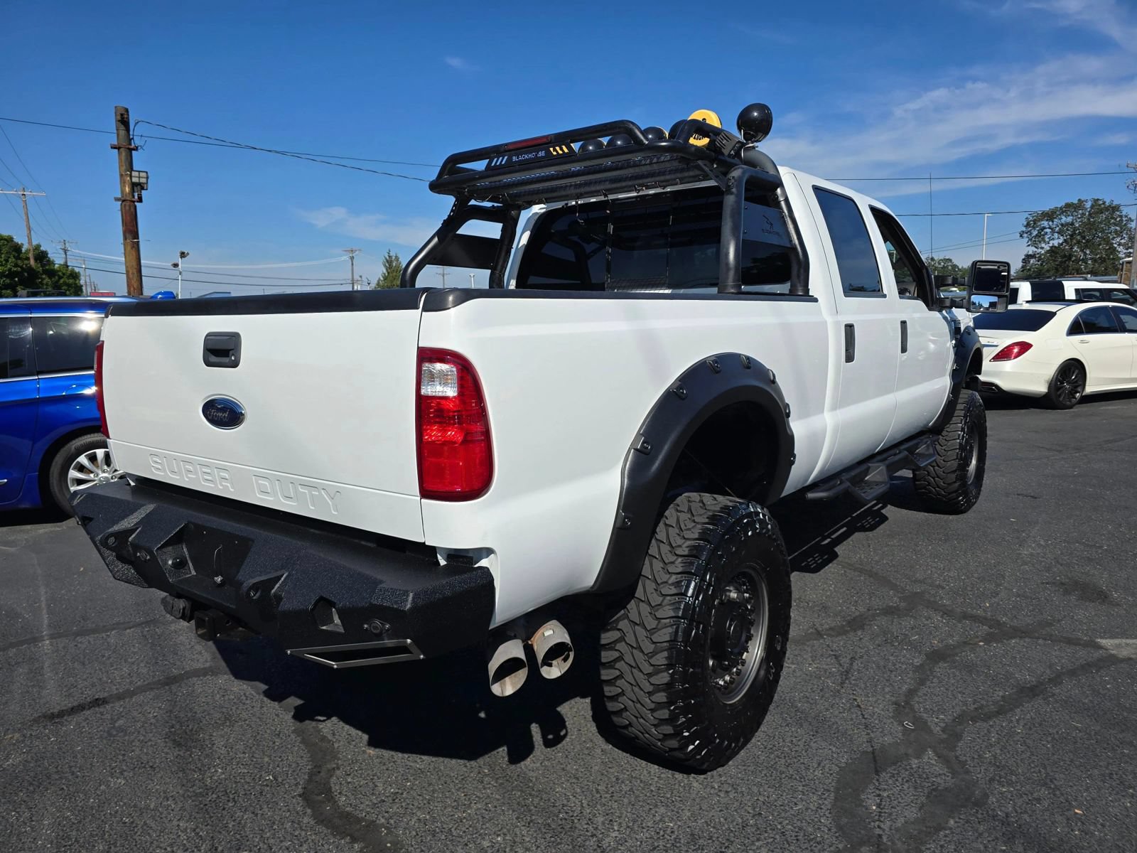 Used 2009 Ford F350 FX4 AWD/4WD image 6