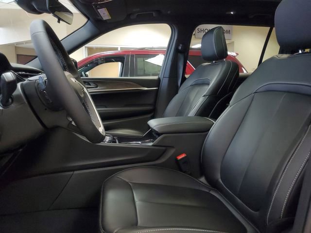 New 2026 Jeep Grand Cherokee L Limited image 10