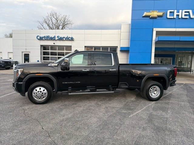 Used 2024 GMC Sierra 3500 Denali w/ Denali Reserve Package image 5