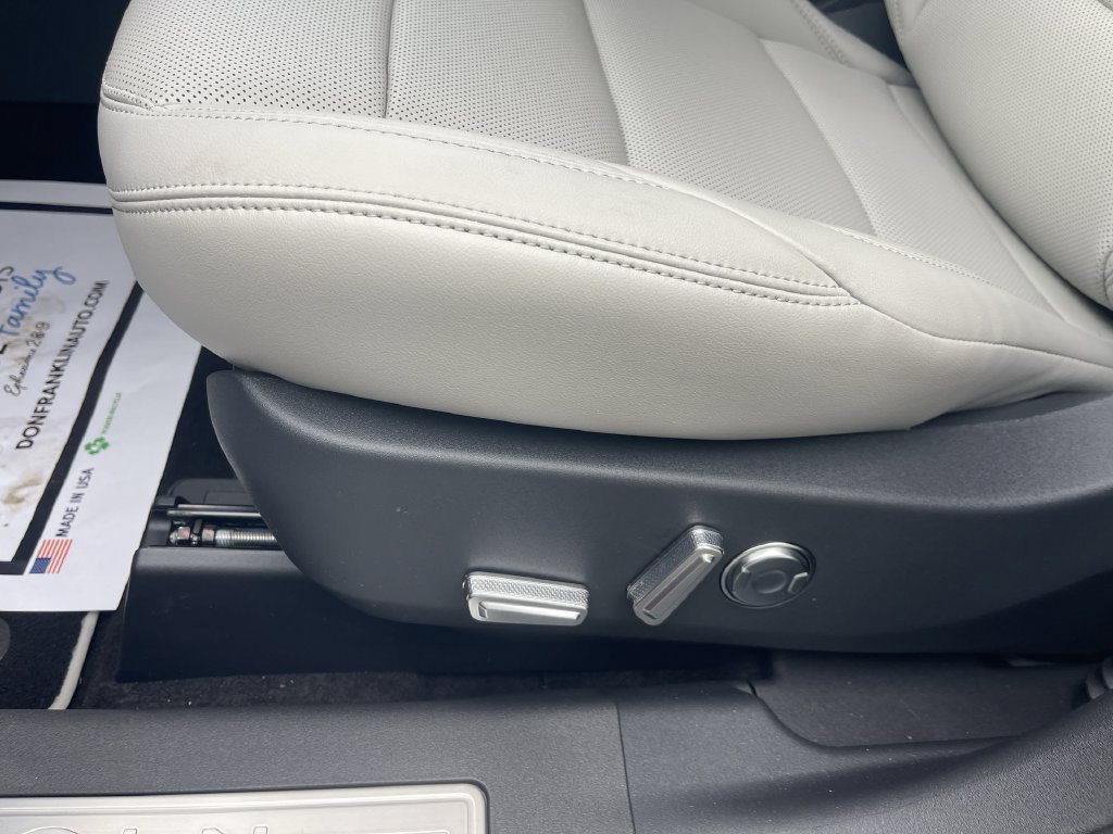 New 2026 Lincoln Nautilus Premier w/ Equipment Group 102A AWD/4WD image 18