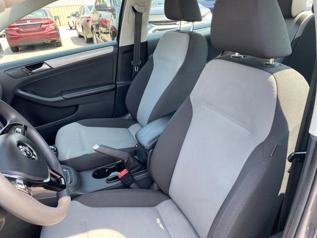 Used 2018 Volkswagen Jetta S image 10