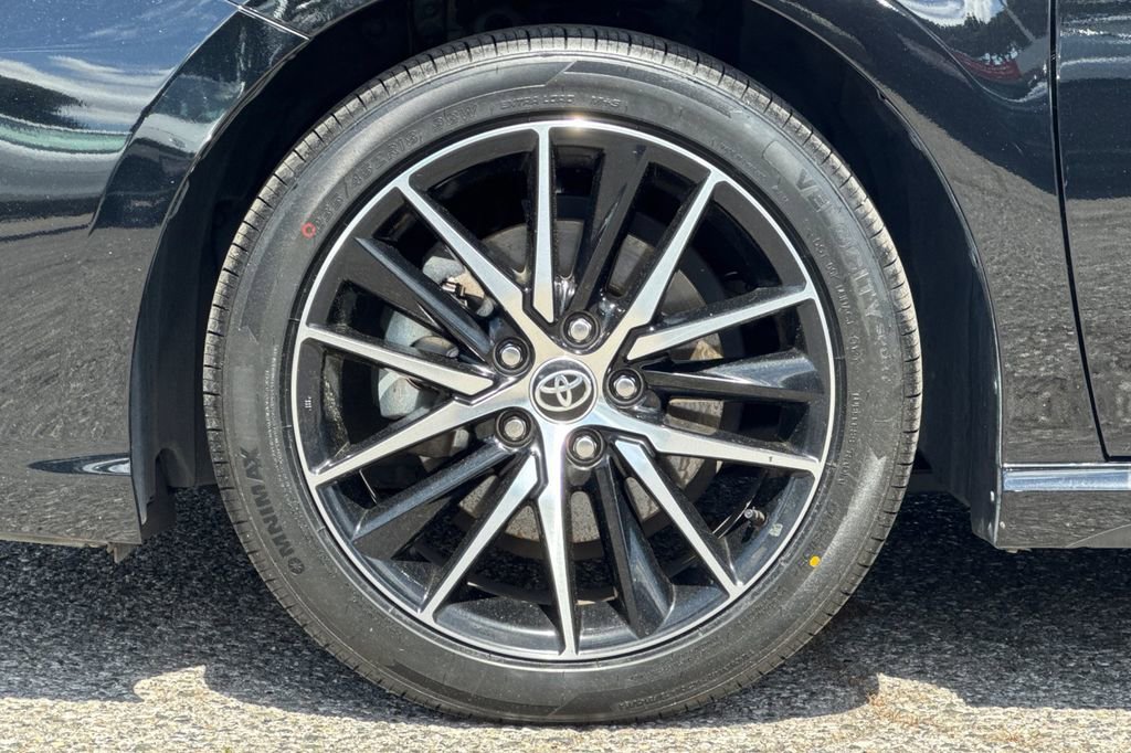 Certified 2023 Toyota Camry SE w/ Blackout Package (TMS) image 23