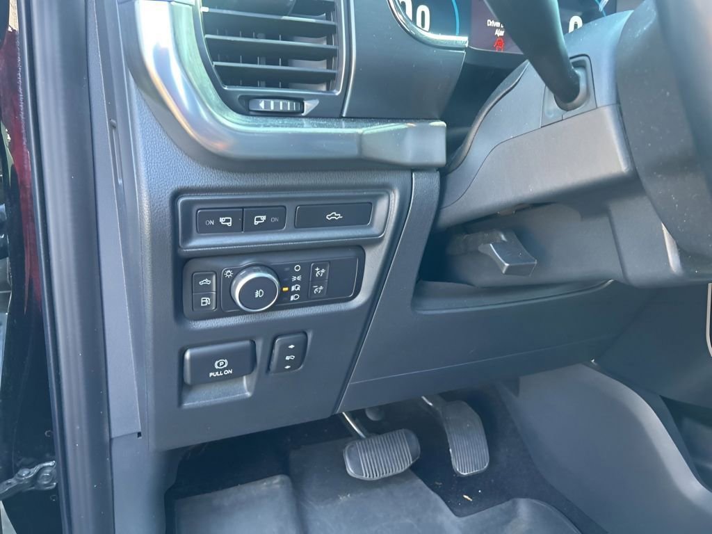 Used 2021 Ford F150 Lariat w/ Max Trailer Tow Package AWD/4WD image 24