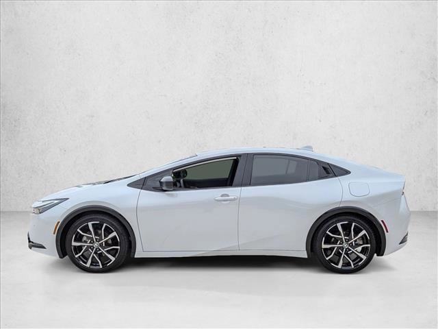 Used 2025 Toyota Prius Plug-In Hybrid image 9