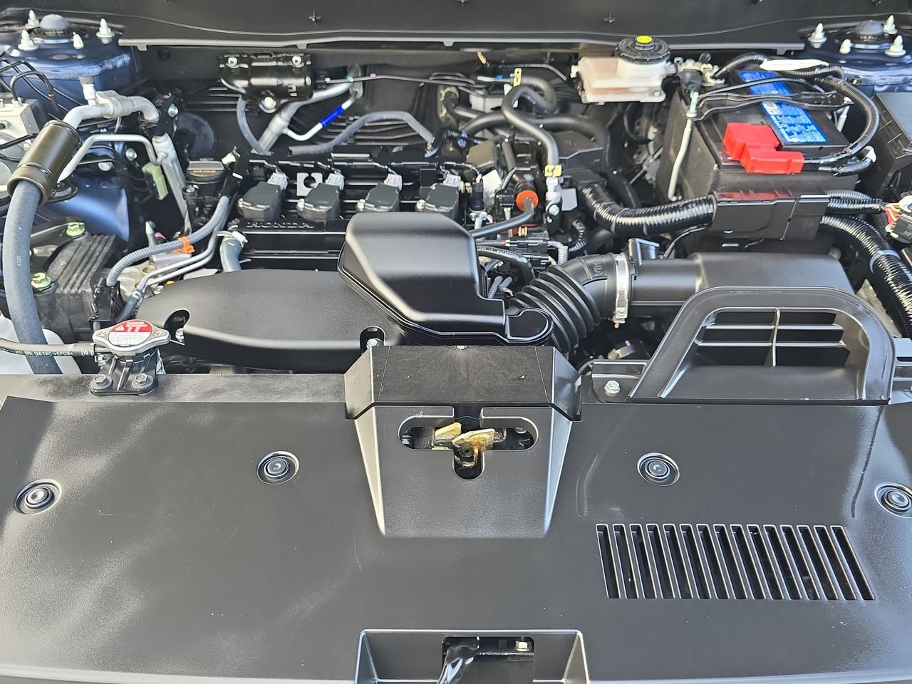 Used 2025 Honda CR-V LX image 29