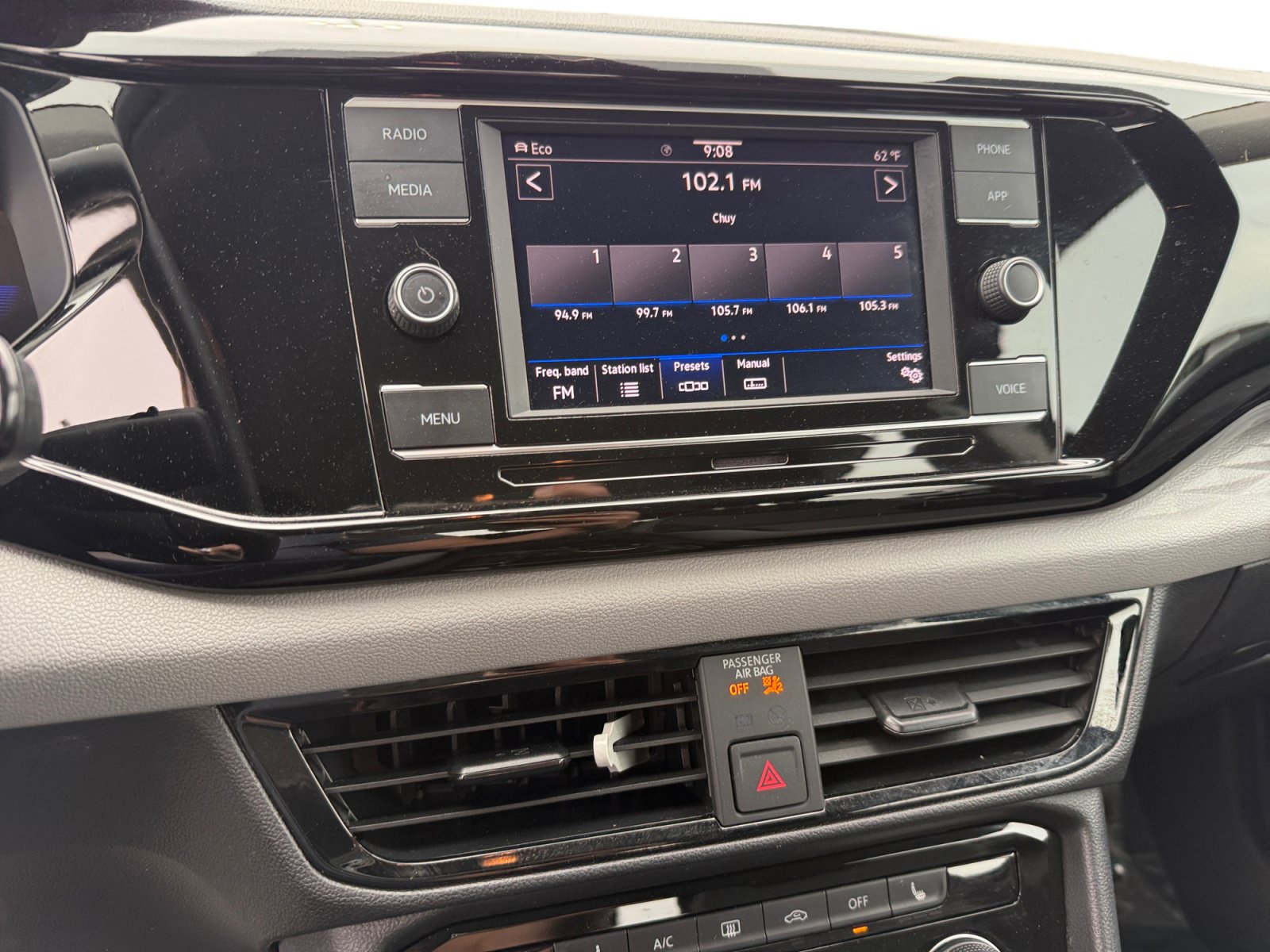 Certified 2023 Volkswagen Taos S w/ Driver Assistance Package AWD/4WD image 12