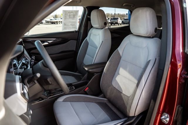 Used 2025 Chevrolet TrailBlazer LT image 27