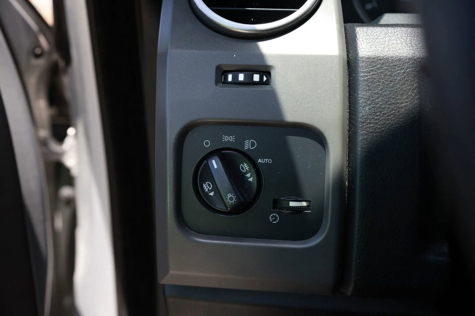 Used 2005 Land Rover LR3 SE AWD/4WD image 45