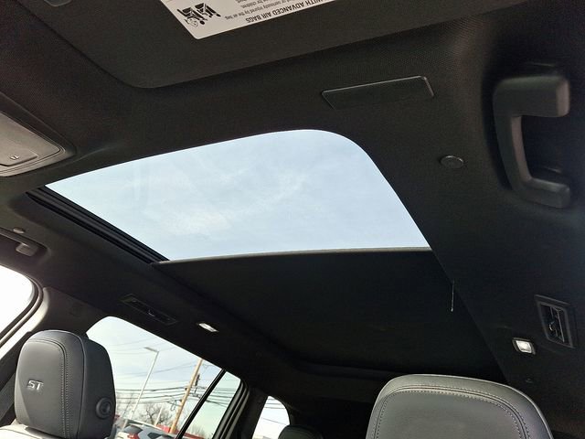 New 2026 Buick Enclave Sport Touring w/ Power Package image 16