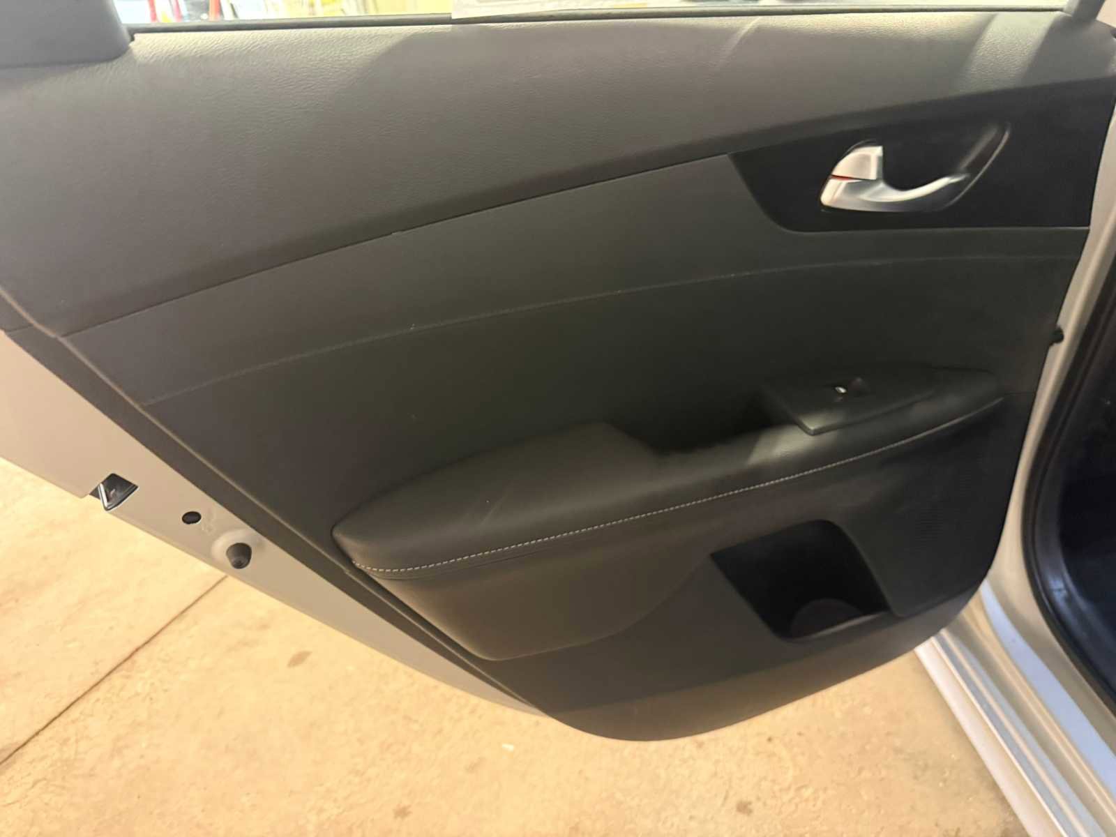 Used 2019 Kia Forte S w/ S Premium Package FWD image 24