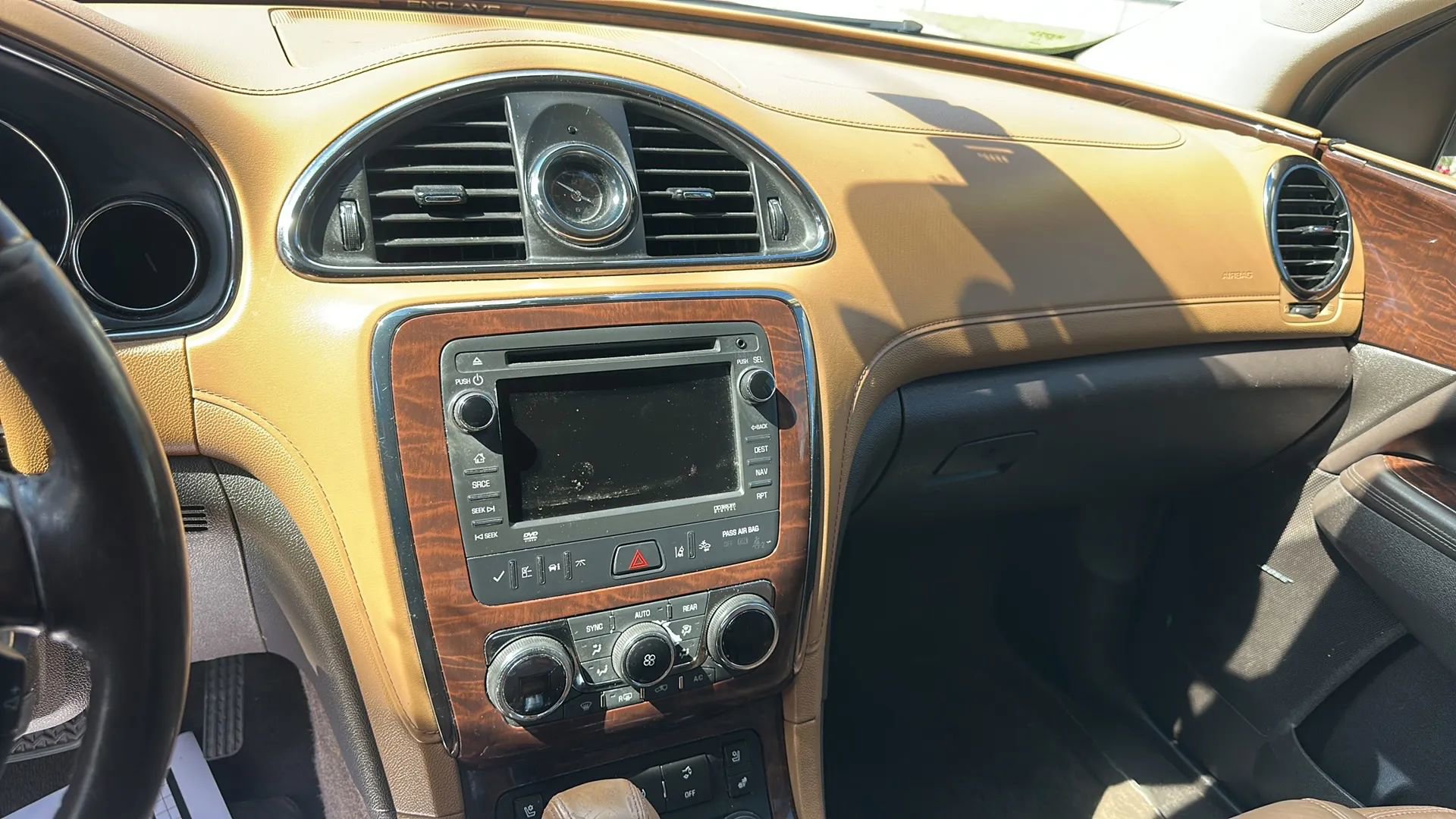 Used 2017 Buick Enclave Premium image 21