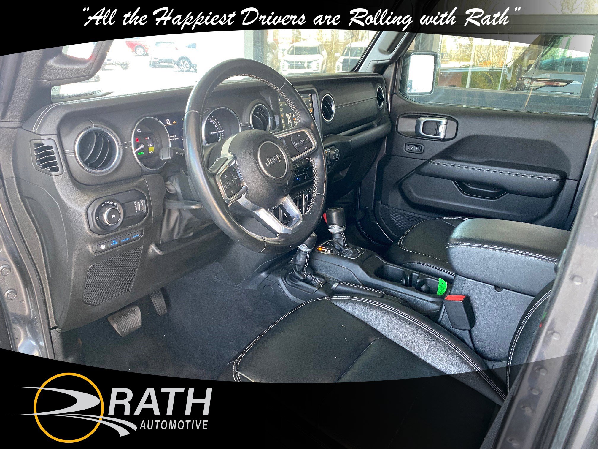 Used 2023 Jeep Wrangler Sahara w/ Cold Weather Group AWD/4WD image 12