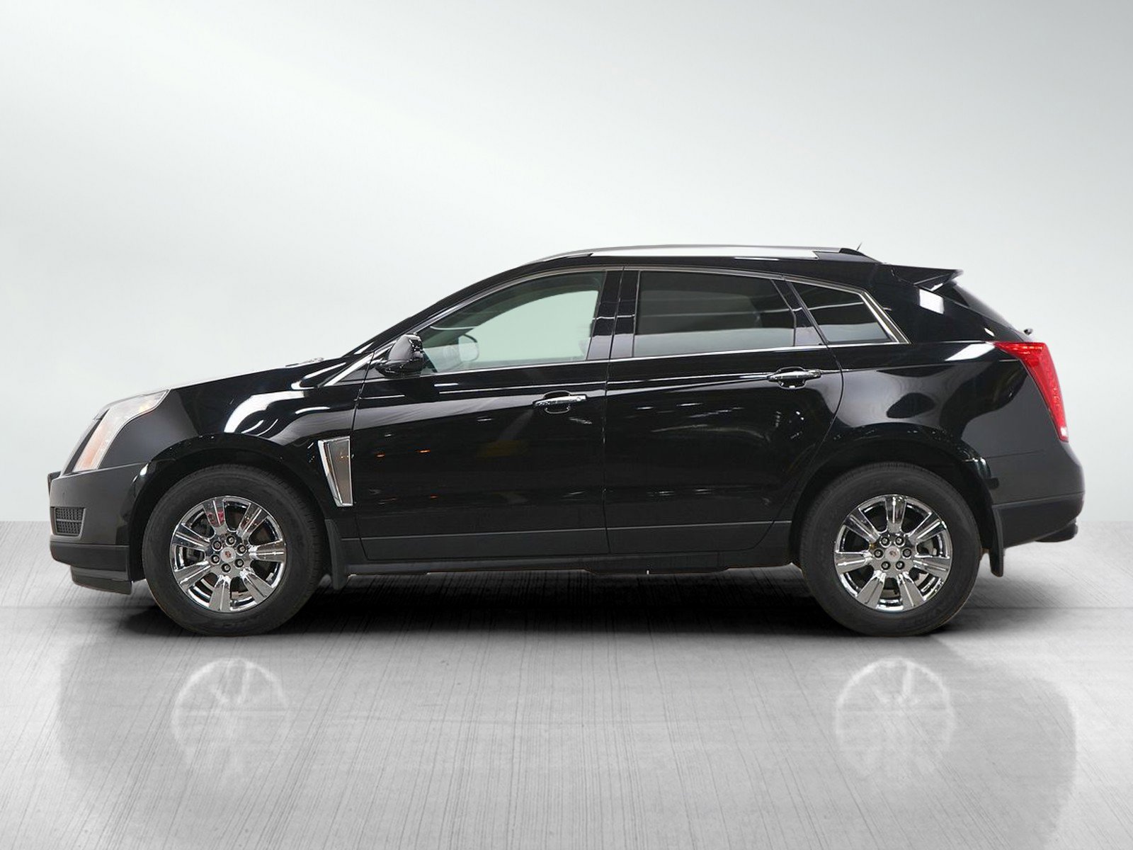 Used 2016 Cadillac SRX Luxury w/ Driver Awareness Package AWD/4WD image 2