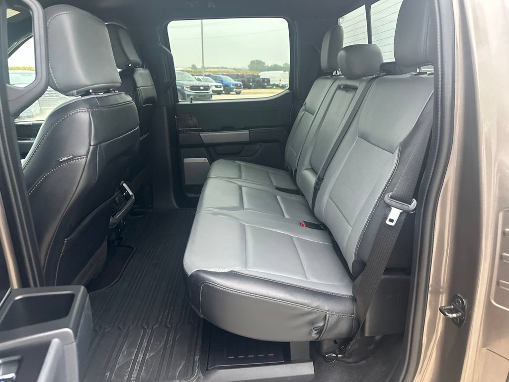 Used 2023 Ford F150 Lightning Lariat AWD/4WD image 28