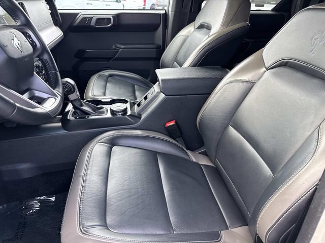 Used 2025 Ford Bronco Outer Banks image 22