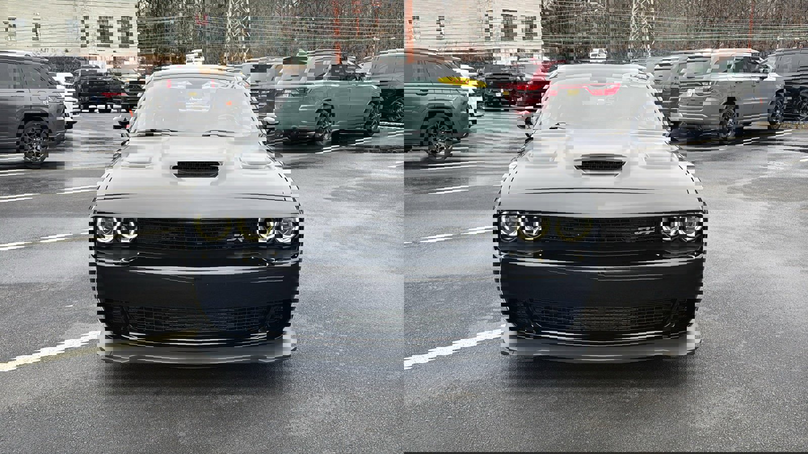 Used 2016 Dodge Challenger SRT Hellcat image 2