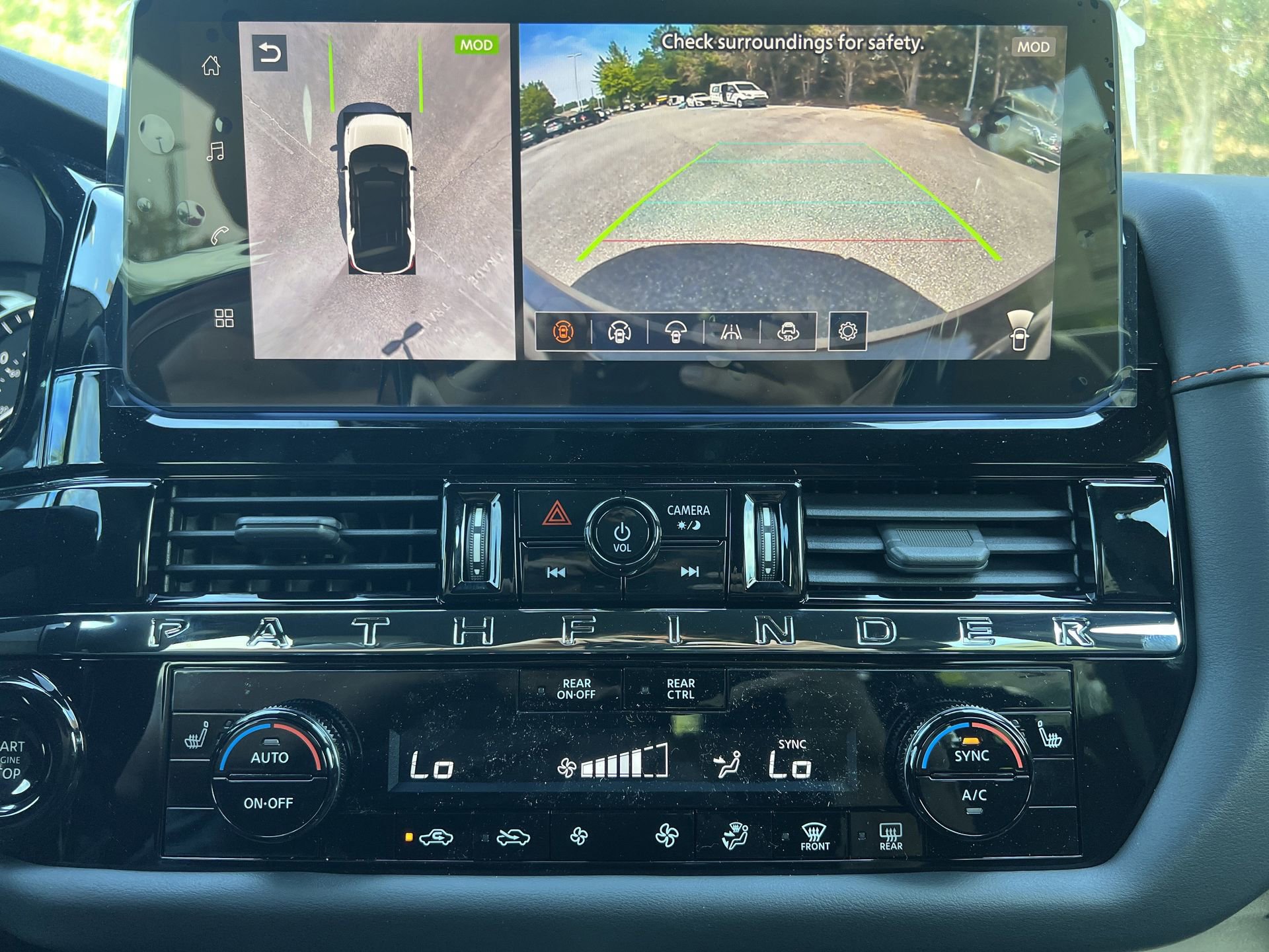New 2026 Nissan Pathfinder Rock Creek AWD/4WD image 4