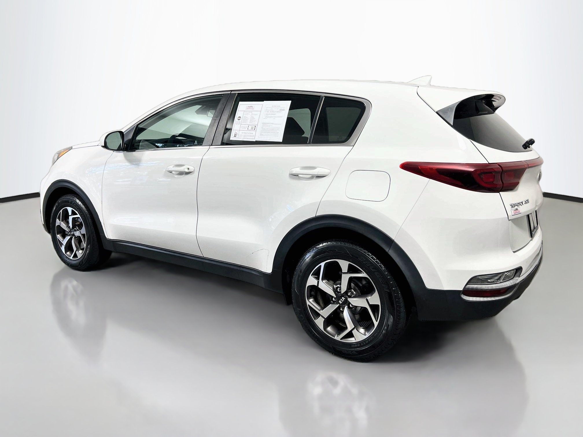 Used 2020 Kia Sportage LX FWD image 8